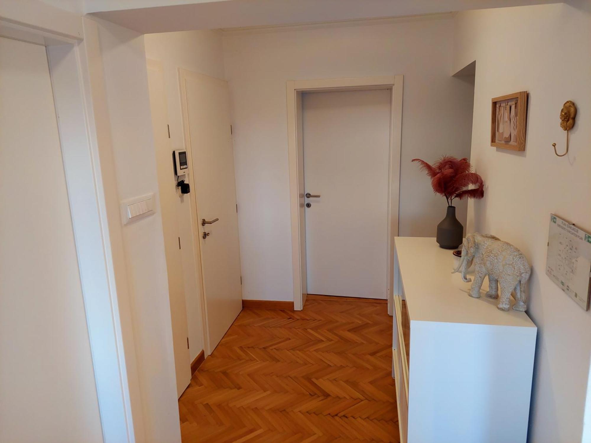 Masha Apartment